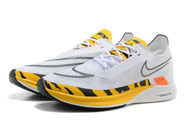 men air zoomx streakfly proto 2022-4-15-011